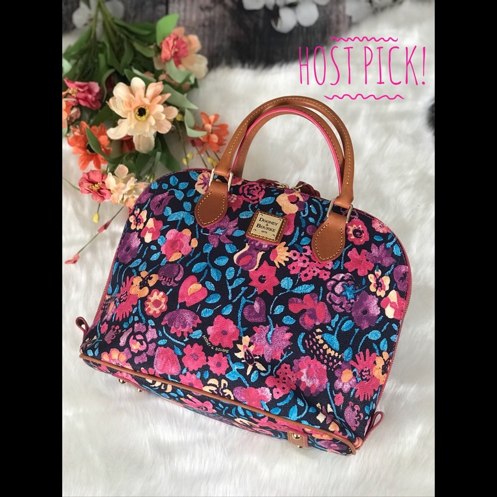 🌸HP!🌸 NWOT Dooney & Bourke Black Floral Satchel